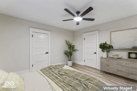 234 N Adams Street Brownsburg IN 46112