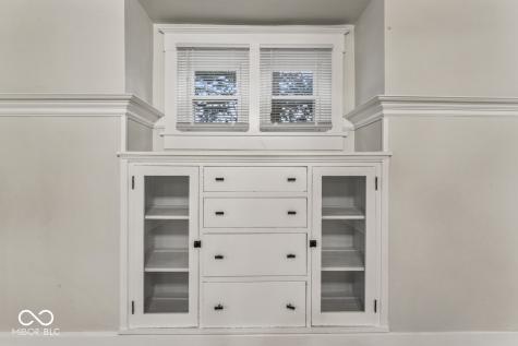 234 N Adams Street Brownsburg IN 46112