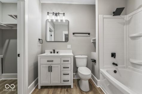 234 N Adams Street Brownsburg IN 46112