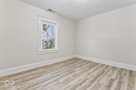 234 N Adams Street Brownsburg IN 46112