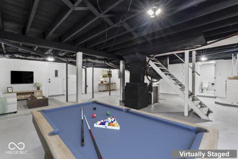 234 N Adams Street Brownsburg IN 46112