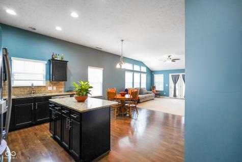 7615 Sly Fox Drive Indianapolis IN 46237