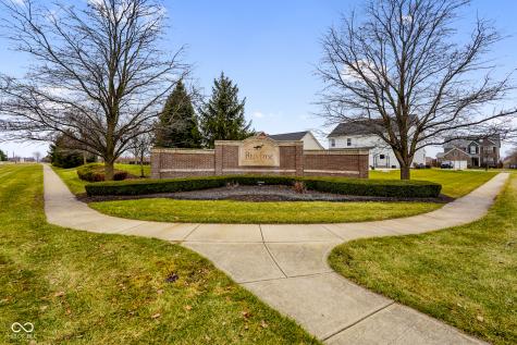 7615 Sly Fox Drive Indianapolis IN 46237