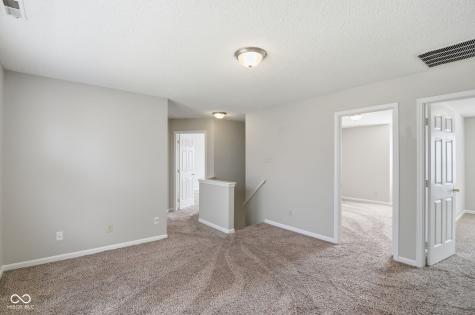 7414 Sedgewick Way Indianapolis IN 46256