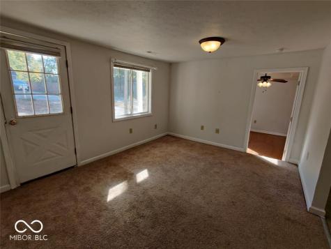 8053 N Sugar Creek Myrtle Lane Fairland IN 46126