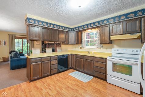 7639 Redcoach Drive Indianapolis IN 46250