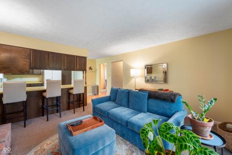 7639 Redcoach Drive Indianapolis IN 46250