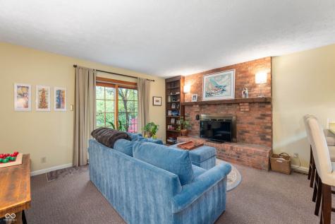 7639 Redcoach Drive Indianapolis IN 46250