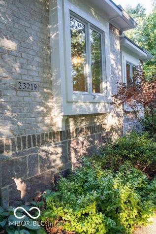 23219 Marin Drive Cicero IN 46034