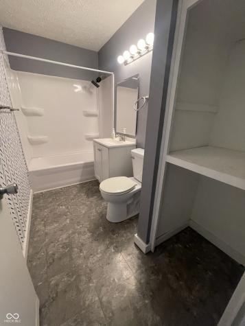 1995 Britton Drive Beech Grove IN 46107