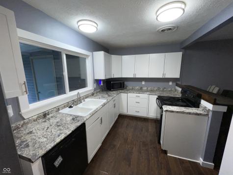 1995 Britton Drive Beech Grove IN 46107