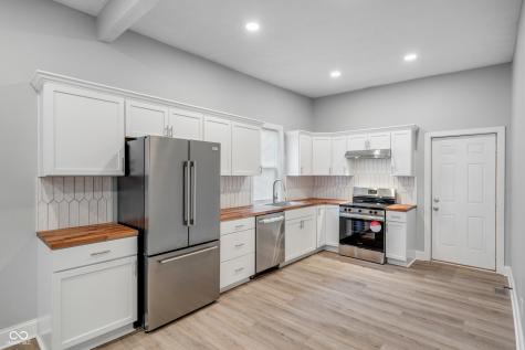 2224 N Kenwood Avenue Indianapolis IN 46208
