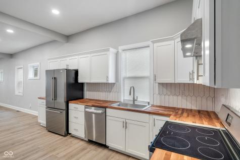 2224 N Kenwood Avenue Indianapolis IN 46208