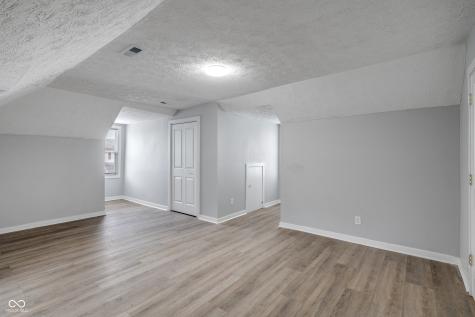 2224 N Kenwood Avenue Indianapolis IN 46208