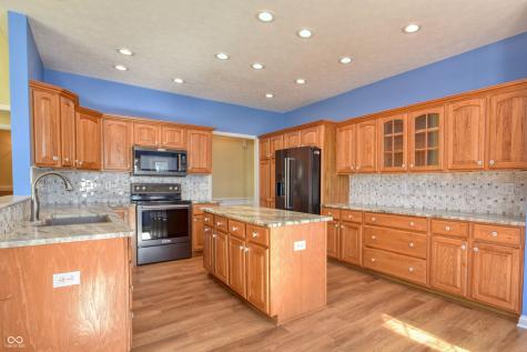 627 E 214th Street Sheridan IN 46069