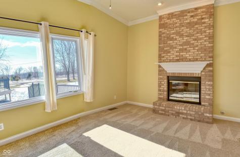 627 E 214th Street Sheridan IN 46069