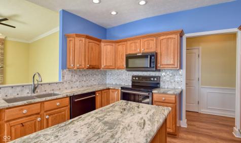 627 E 214th Street Sheridan IN 46069