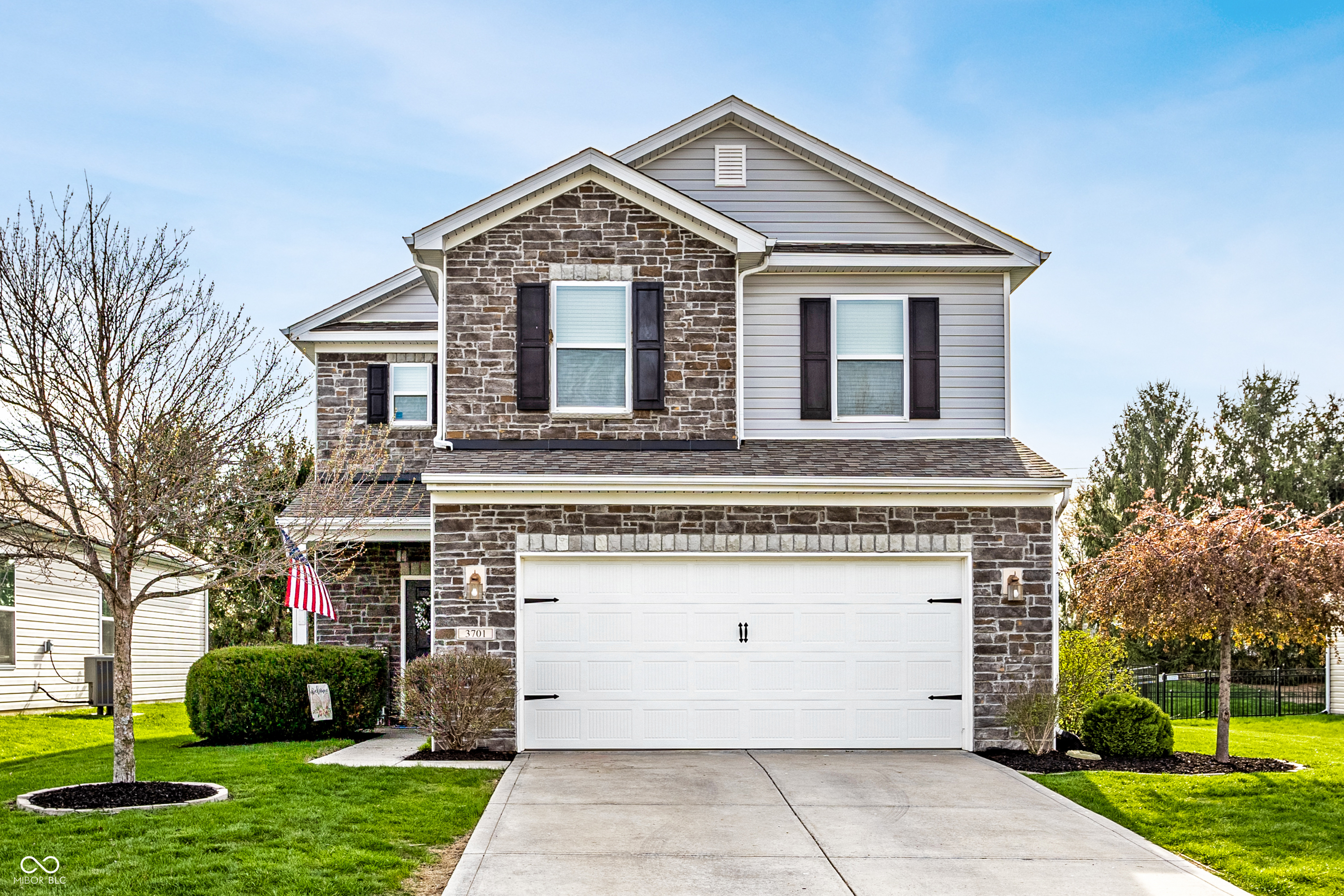 3701 White Cliff Way Whitestown IN 46075
