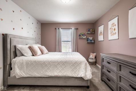 3701 White Cliff Way Whitestown IN 46075