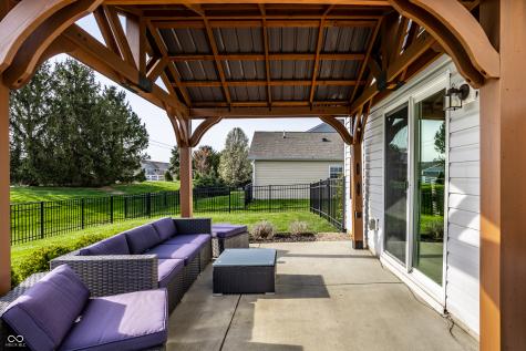 3701 White Cliff Way Whitestown IN 46075