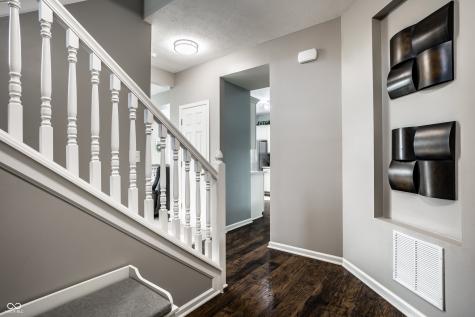3701 White Cliff Way Whitestown IN 46075