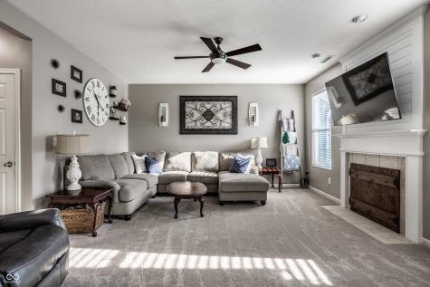 3701 White Cliff Way Whitestown IN 46075