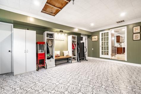 6119 Nolte Street Indianapolis IN 46221