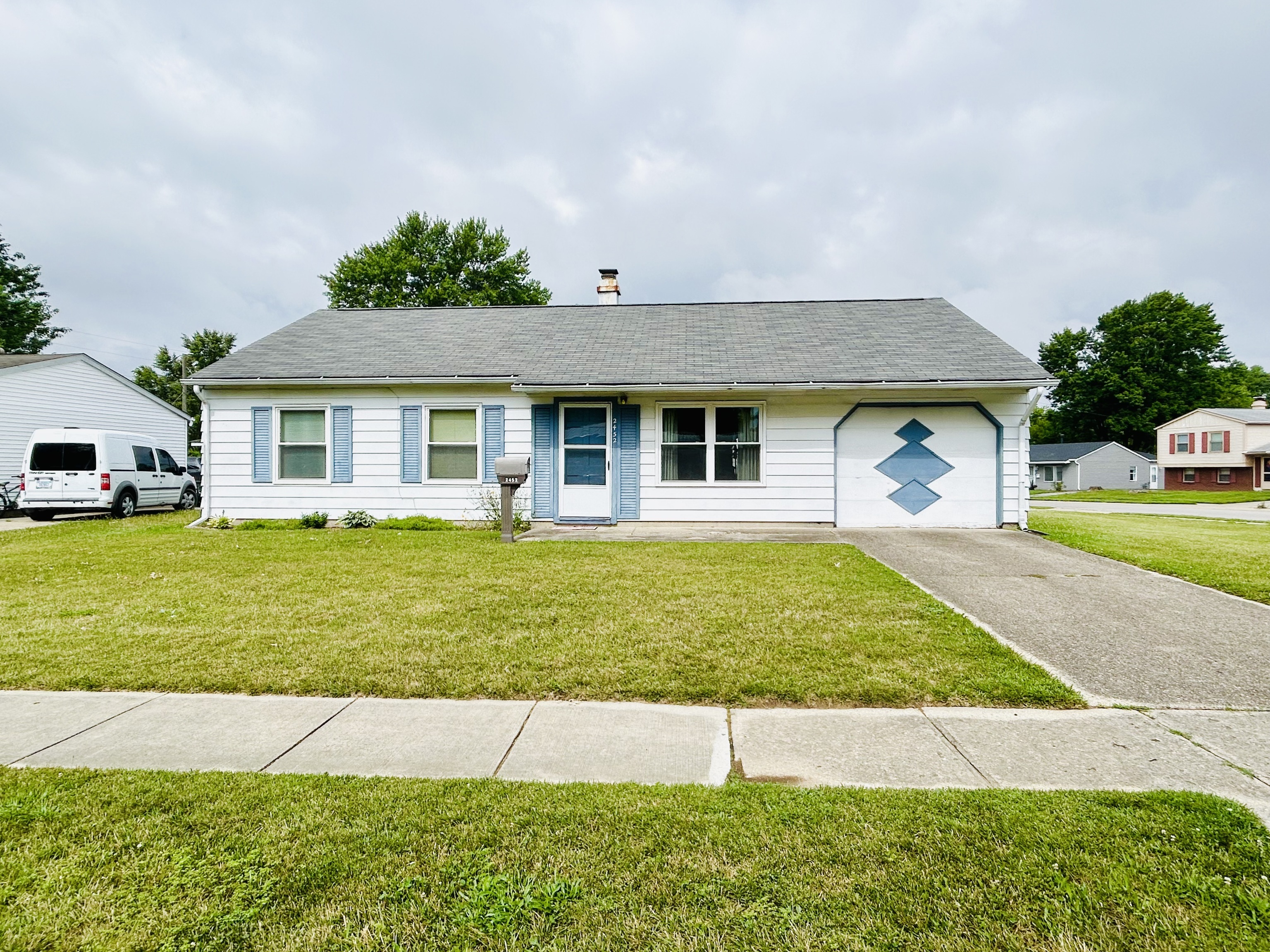 2452 N Eaton Avenue Indianapolis IN 46219
