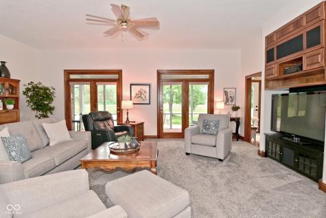 4670 N 600 E Franklin IN 46131
