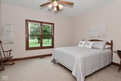 4670 N 600 E Franklin IN 46131