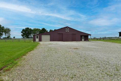 4670 N 600 E Franklin IN 46131