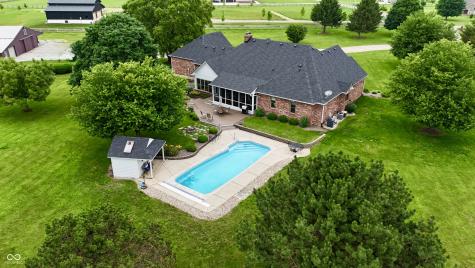 4670 N 600 E Franklin IN 46131