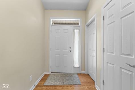 6051 Copeland Mills Court Indianapolis IN 46221
