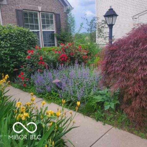 6051 Copeland Mills Court Indianapolis IN 46221