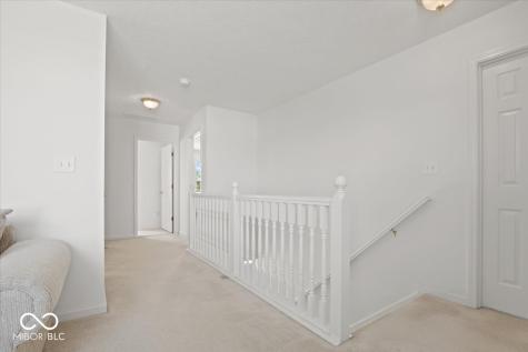 17 English Green Westfield IN 46074
