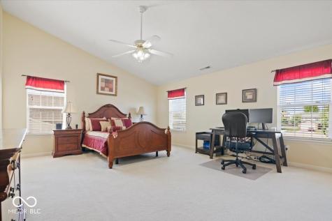 17 English Green Westfield IN 46074