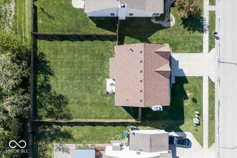 17 English Green Westfield IN 46074