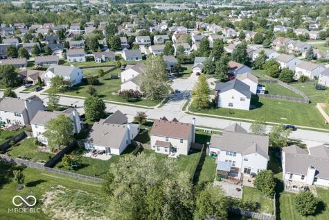 17 English Green Westfield IN 46074