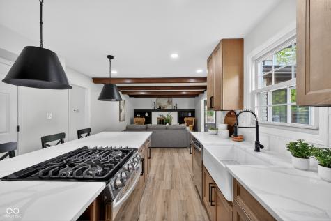 10511 E Lakeshore Drive Carmel IN 46033