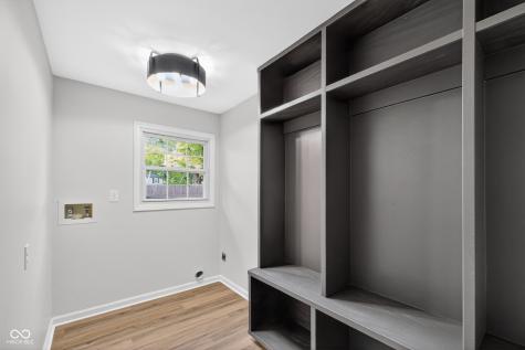 10511 E Lakeshore Drive Carmel IN 46033