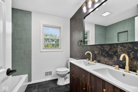 10511 E Lakeshore Drive Carmel IN 46033