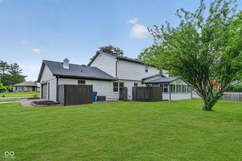 10511 E Lakeshore Drive Carmel IN 46033
