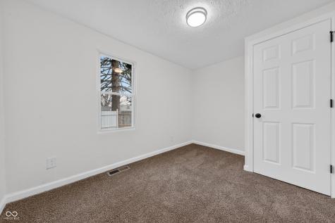 1534 N C Street Elwood IN 46036
