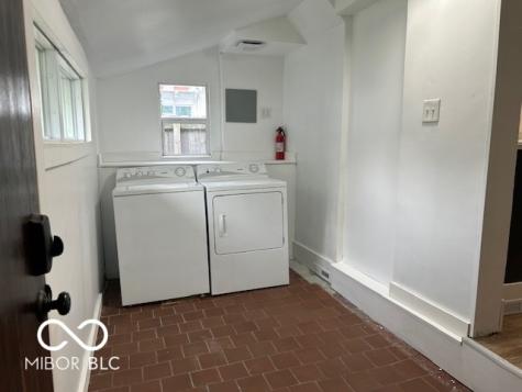 83 E Walnut Street Fountaintown IN 46130