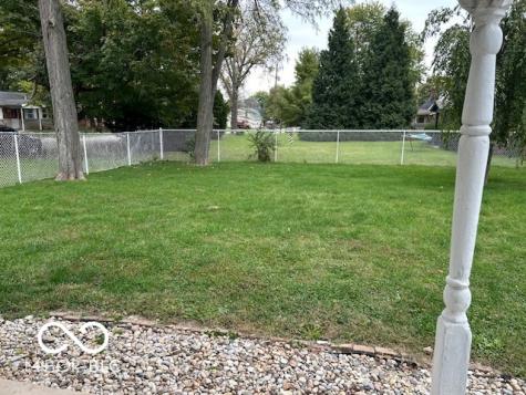 83 E Walnut Street Fountaintown IN 46130