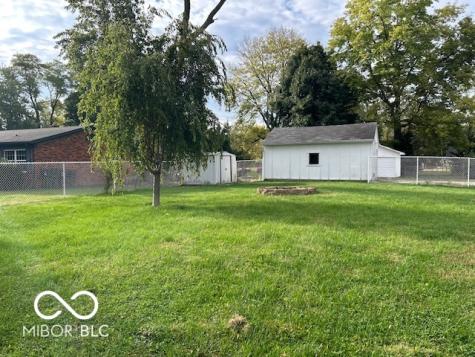 83 E Walnut Street Fountaintown IN 46130