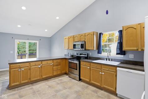 530 Old Farm Road Danville IN 46122