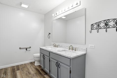 530 Old Farm Road Danville IN 46122