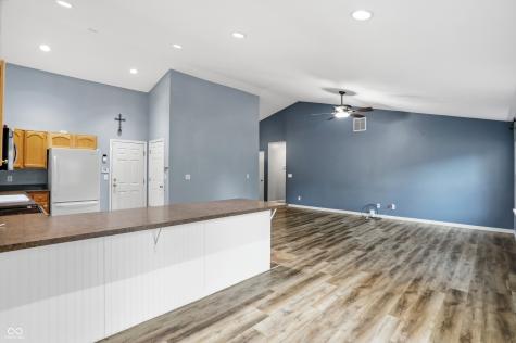 530 Old Farm Road Danville IN 46122