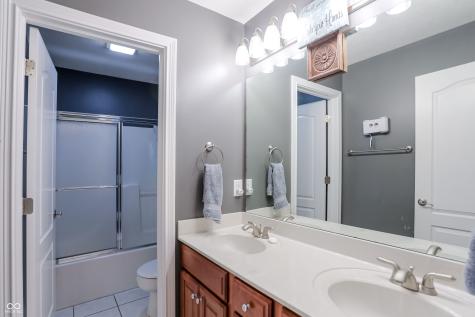 4826 E County Road 100 S Avon IN 46123
